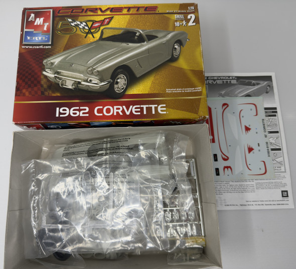 1962 CORVETTE, 1/25, OPEN BOX, AMT ERTL