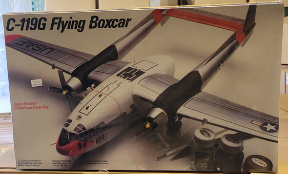 C-119G Flying Boxcar 1:72 Testors