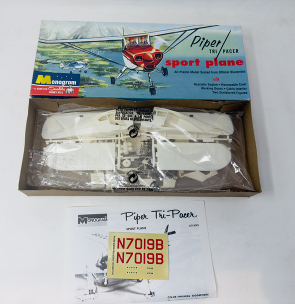 PIPER TRI PACER, 1/32,  OPEN BOX, MONOGRAM