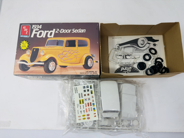 1934 FORD 2-DOOR SEDAN, 1/25, OPEN BOX, AMT ERTL