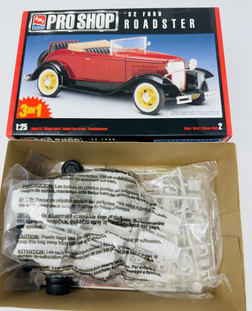 '32  FORD ROADSTER, 1/25, OPEN BOX, AMT ERTL