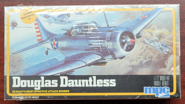 Douglas Dauntless 1:72 MPC sealed