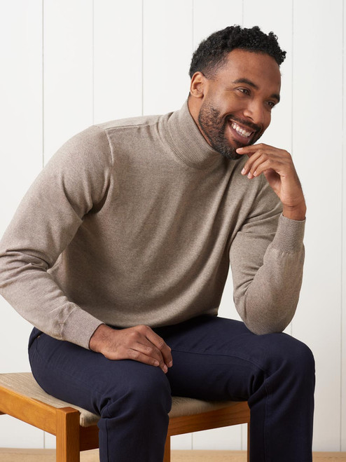 Mens round store neck jumper