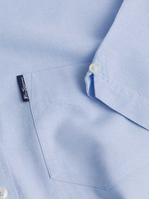 Close Up of Sky Blue Ben Sherman Organic Short Sleeve Oxford Shirt Fabric