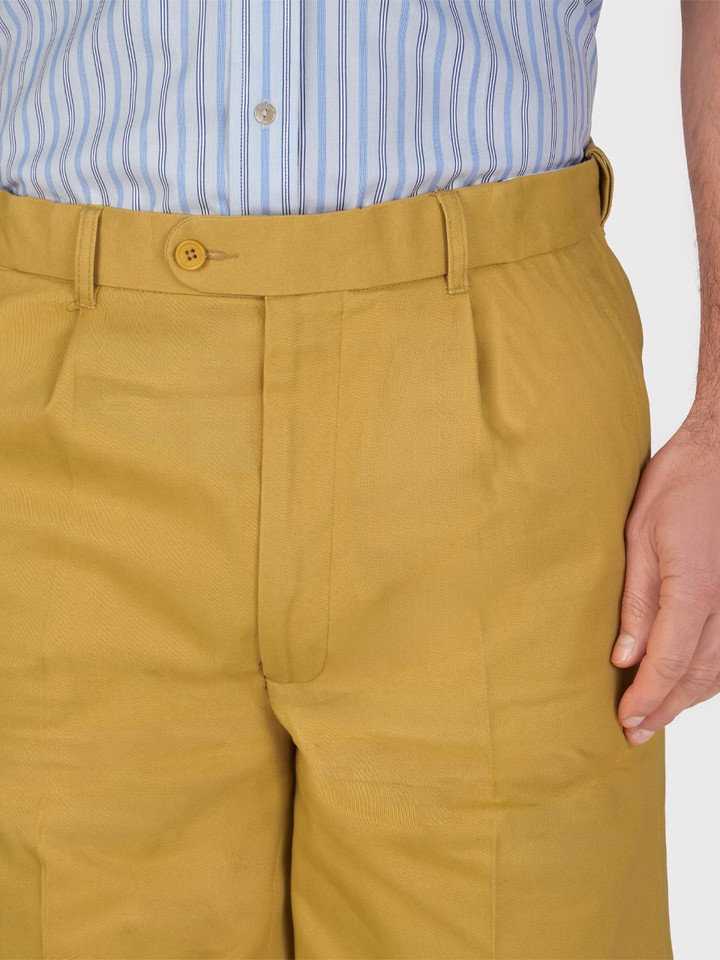 Mens Mustard Cotton Pleated Shorts on Model Front Pocket