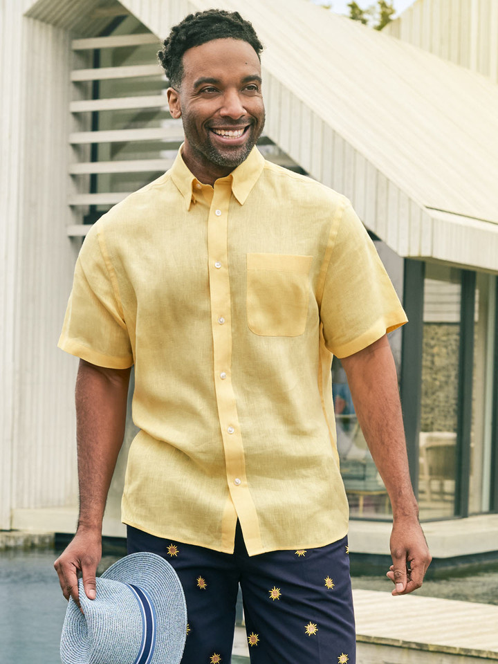 Men's Lemon Yellow 100% Linen Short Sleeve Shirt On Model