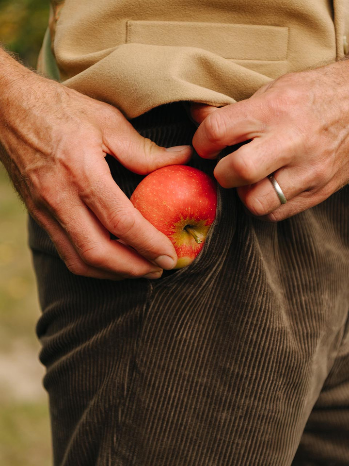 Bignose & Beardy Signature Look - Apple in Corduroy Trousers Pocket