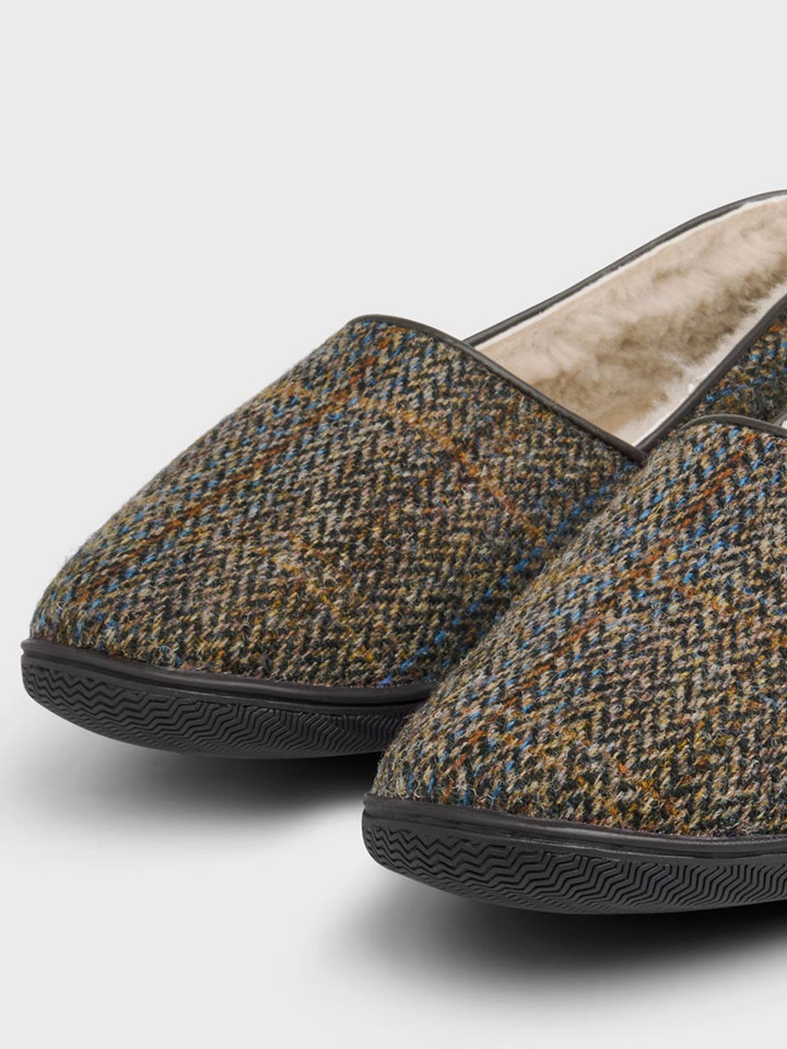 Mens Bronze Draper Harris Tweed® Sheepskin Slippers Closeup