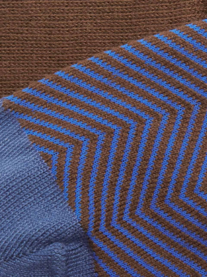 Mens Bronze Lux Taylor Patterned Socks Fabric Closeup