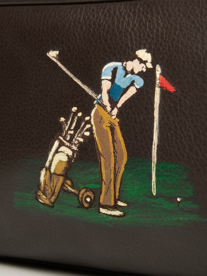 Mens Golf Design Hand Painted Leather Toiletry Bag Closeup