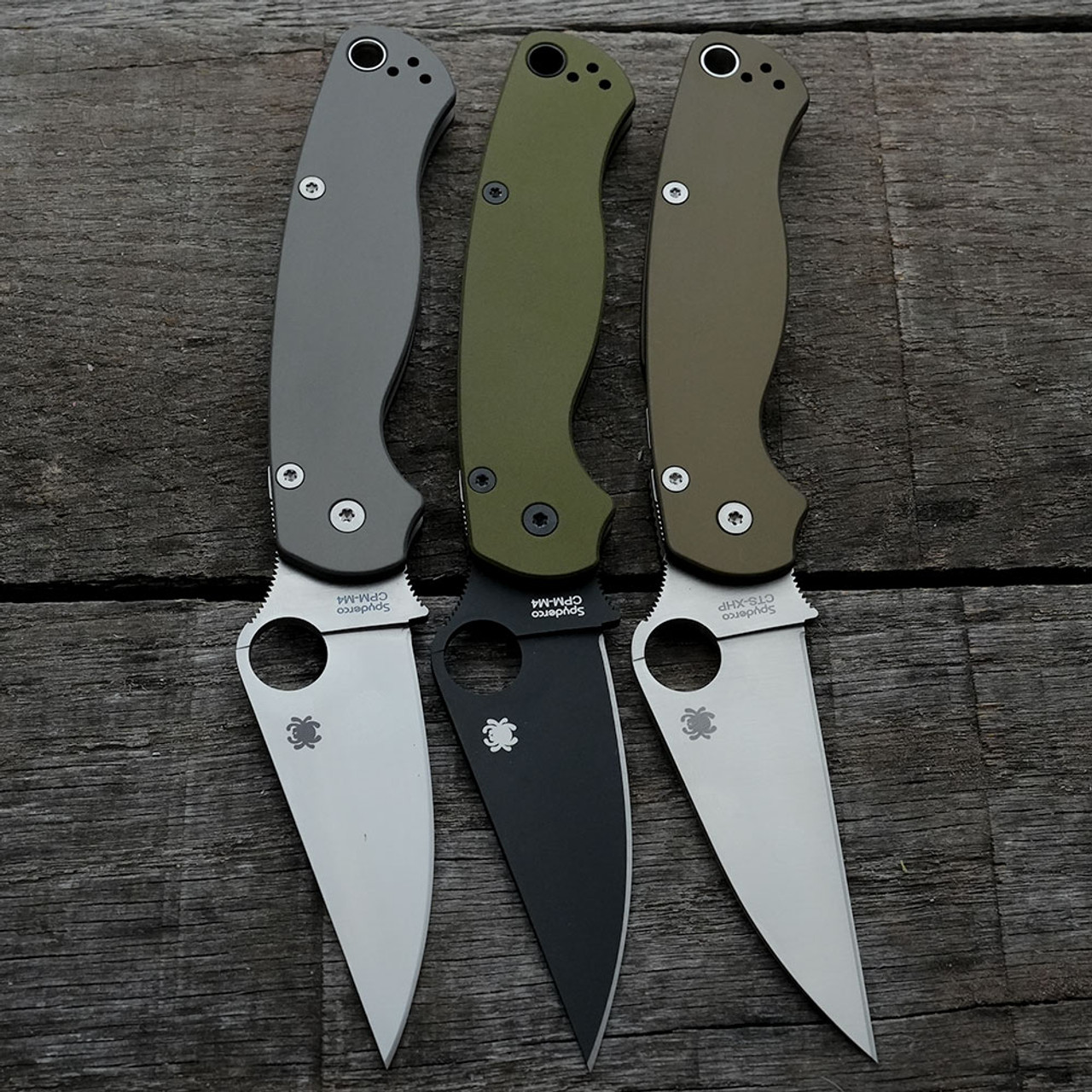 Spyderco Para Military 2 Scales - Legacy Series - Anodized