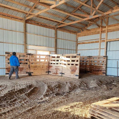 cowboy stall dividers during set up