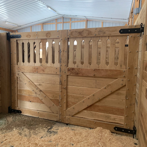 country club stall divider