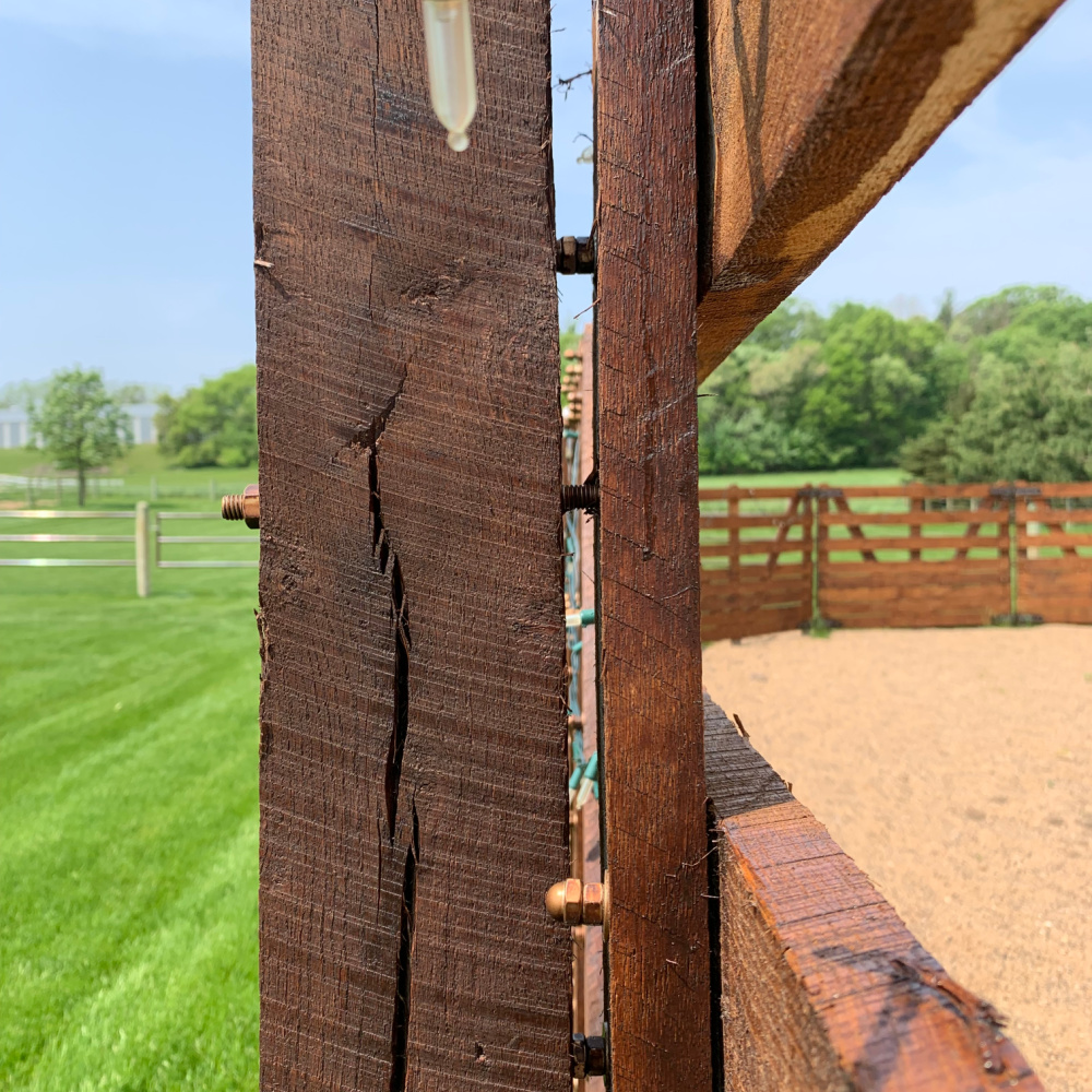 Solid Bottom Panel Arena