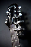 Grip Studios GuitarGrip LHGH-101 Male Standard Grip, Left-Handed, Silver Metallic