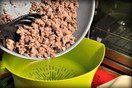 Green Easy Greasy Plastic Strainer with Handle - 3 Pc Colander Set - Ground Beef Grease Strainer (Green)