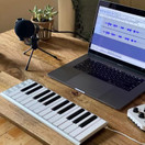 Xkey 25 USB MIDI keyboard controller - Apple-style ultra-thin aluminum frame, 25 full-size velocity-sensitive keys, polyphonic aftertouch, plug & play on iPad, iPhone, Mac, PC