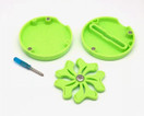 Bladesaver Thread Cutter With A Magnetic Case For Rotary Blades By Purple Hobbies (GREEN, 28 MM BLADE)