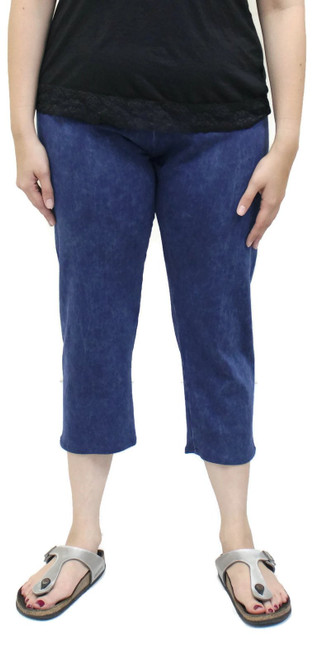 Jess & Jane Women's Mineral Washed Cotton Legging Capri - Medium, Denim