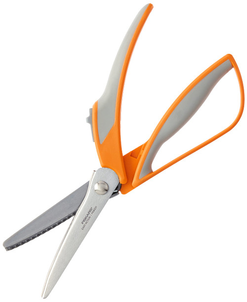 Fiskars Easy Action Pinking Shears - 1069770