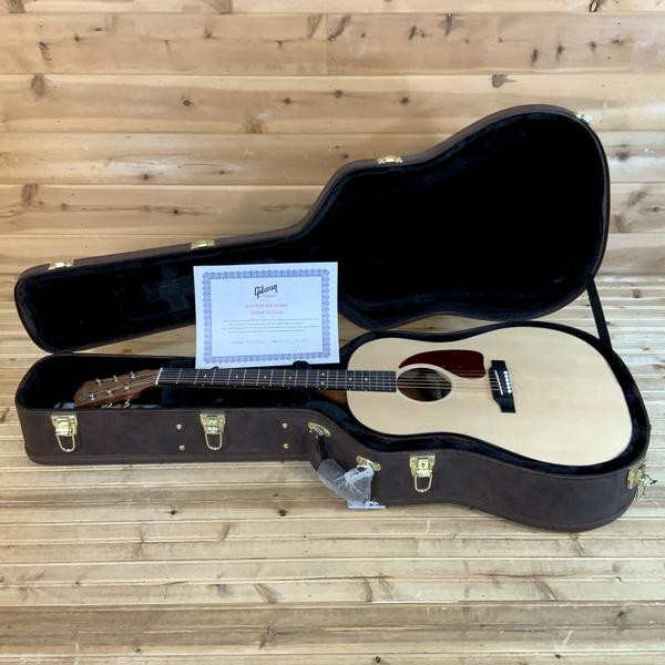 GIBSON G-45 STANDARD ACOUSTIC- ANTIQUE NATURAL