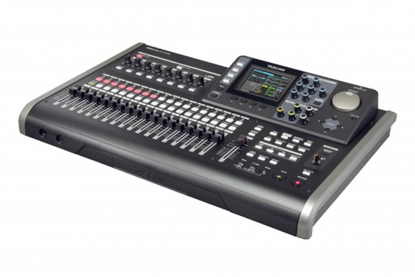 TASCAM DP-24SD 24-Track Digital Portastudio
