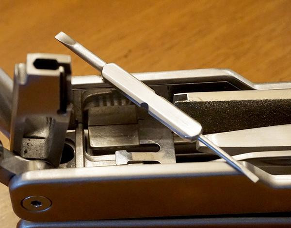 BT2 BandTool (Scissors)