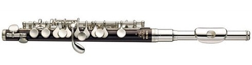 Yamaha YPC32 piccolo