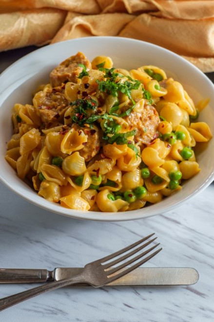 Hermann Wurst Haus Mac & Cheese Bratwurst Hermann Wurst Haus Mac & Cheese Bratwurst