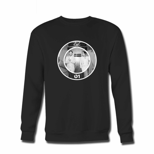 Your 2manydjs Gentlemen Round Crewneck Sweatshirt just got an update. This super comfortable and lighter weight crewneck will become your favorite go-to sweatshirt. The cozy spandex cuffs and waistband make this pill-resistant sweatshirt a fan favorite.And your group will look and feel their best in this premium ringspun cotton crew.