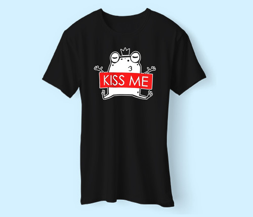 Kiss Me i Am a Prince Best Men T Shirt