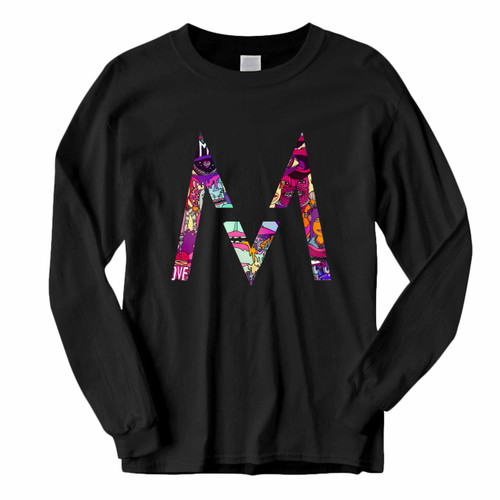This classic fit Maroon 5 Logo Overexposed Cove Long Sleeve Shirt is casually elegant and very comfortable. With fine quality print to make one stand out, it's a perfect fit for every occasion.