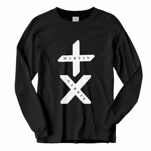 This classic fit Martin Garrix Title With Logo White Long Sleeve Shirt is casually elegant and very comfortable. With fine quality print to make one stand out, it's a perfect fit for every occasion.