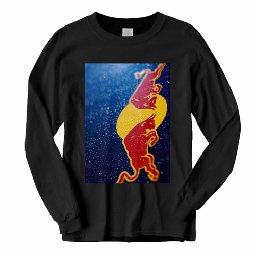 This classic fit Red Bull Logo Water Splatter Long Sleeve Shirt is casually elegant and very comfortable. With fine quality print to make one stand out, it's a perfect fit for every occasion.