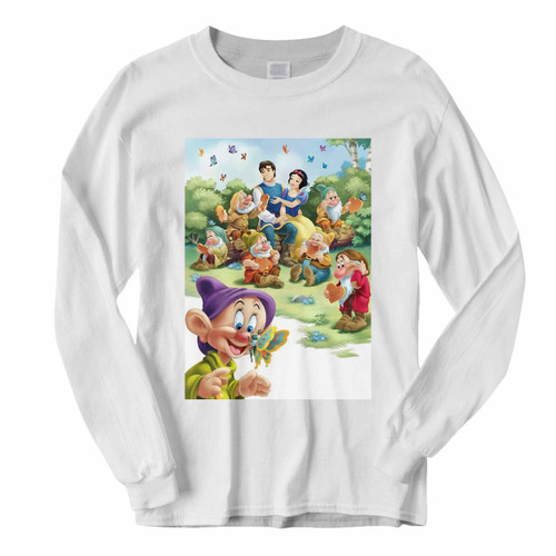 This classic fit Snow White And Seven Dwarfs Long Sleeve Shirt is casually elegant and very comfortable. With fine quality print to make one stand out, it's a perfect fit for every occasion.