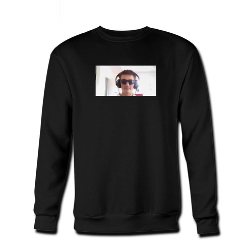 Your Rango Unchained Fresh Best Crewneck Sweatshirt just got an update. This super comfortable and lighter weight crewneck will become your favorite go-to sweatshirt. The cozy spandex cuffs and waistband make this pill-resistant sweatshirt a fan favorite.And your group will look and feel their best in this premium ringspun cotton crew.