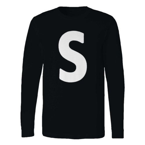 This classic fit classic s long sleeve shirt is casually elegant and very comfortable. With fine quality print to make one stand out, it's a perfect fit for every occasion.