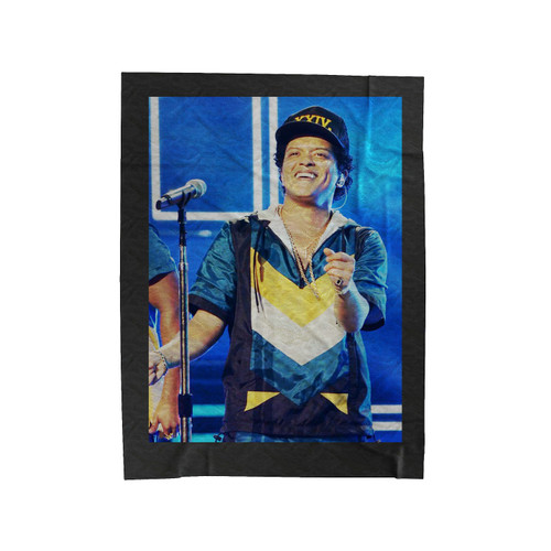 Bruno Mars Perform Velveteen Blanket