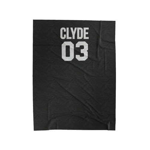 Clyde Couple 03 Set Velveteen Blanket
