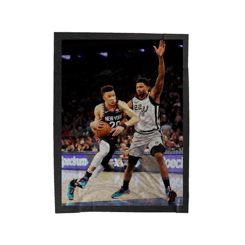 Knicks Snap Home Losing Skid Velveteen Blanket