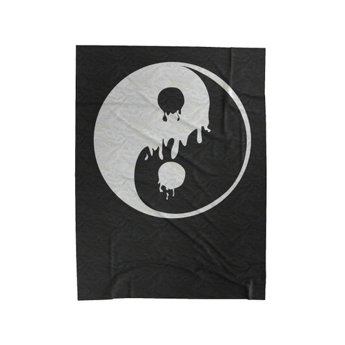 Melting Ying Yang Tie Die Velveteen Blanket