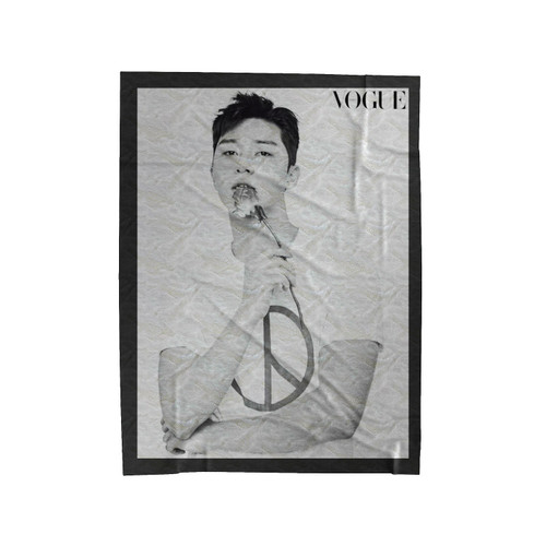 Park Seo Joon Vogue Magazine May Issue 17 Seo Joon Velveteen Blanket