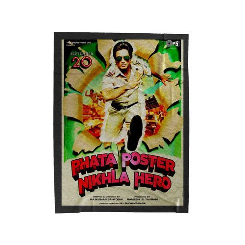 Phata Poster Nikhla Hero Velveteen Blanket