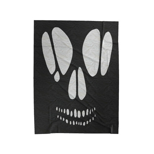 Skull Cut Out Printed Velveteen Blanket