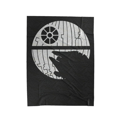 Star Wars Millennium Falcon Velveteen Blanket Star Wars Millennium Falcon Velveteen Blanket