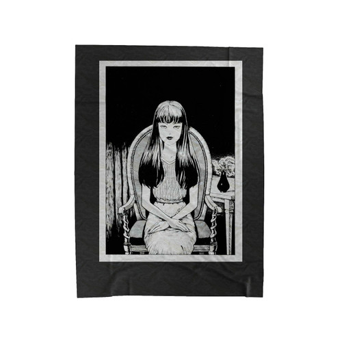 Tomie Junji Ito Horror Gore Goru Eyeball Manga Anime Japan Velveteen Blanket