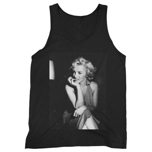 Our cotton marilyn monroe biting nails men tank top is perfect for those intense workouts in the gym, at practice or pickup games.