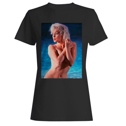 These are marilyn monroe sexy women t shirt that are cute tied to the side or paired with a cardigan or jacket for a more styled look. So comfy and classic, they are sure to make your vacation extra magical.