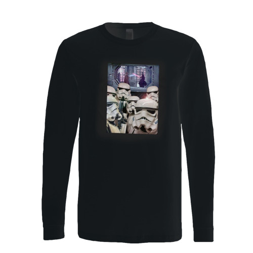 This classic fit selfie on the deathstar long sleeve shirt is casually elegant and very comfortable. With fine quality print to make one stand out, it's a perfect fit for every occasion.