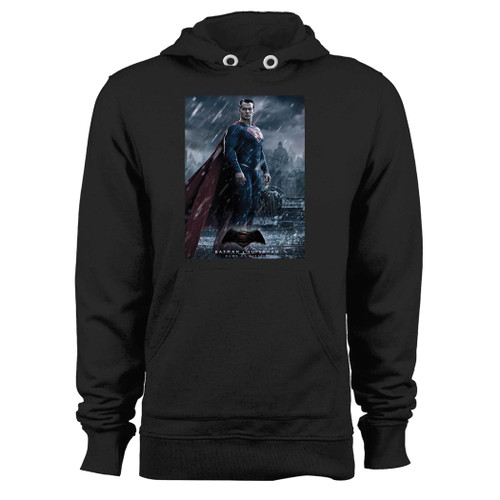 Was created with comfort in mind, this dc comics batman v superman hoodie lighter weight is perfect for any activity. Teams and groups love this hoodie for its affordable price and variety of colors.
